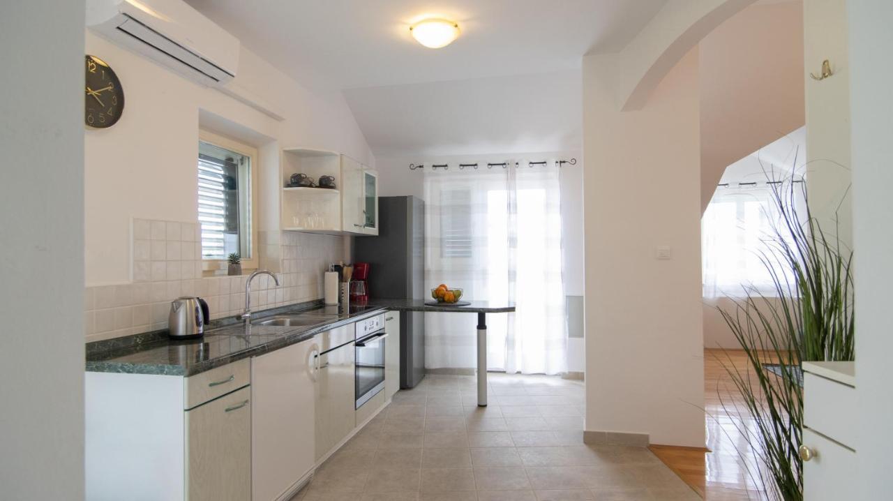 Mozart Apartments Baska Voda Exterior photo